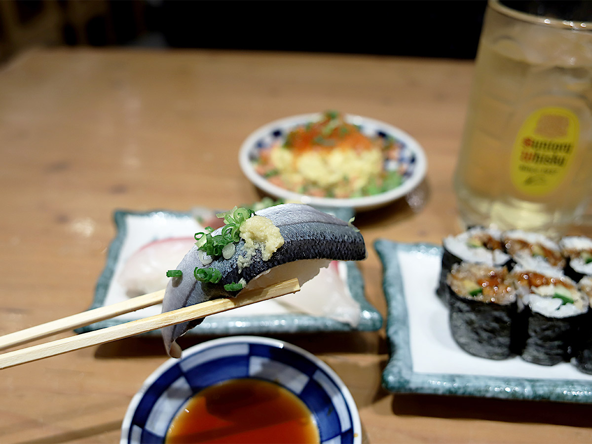 秋刀魚といえば塩焼きが定番ですが、お寿司としても実力者