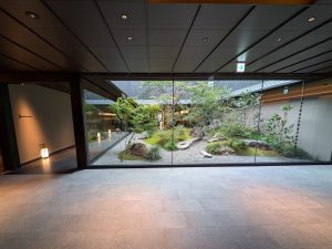 エグゼクティブラウンジにある日本庭園
