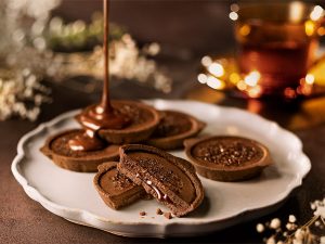 5個入 1350円／10個入 2160円