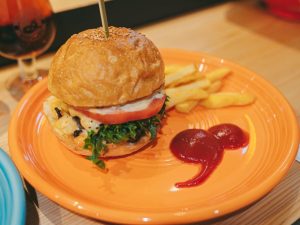 ルースペシャルバーガー