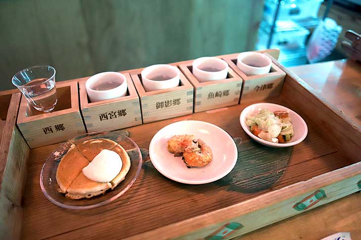 灘五郷酒所セット チケット15枚分。灘酒5種類(各約60m)、小皿3種類がセット