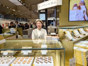 行列必至のスイーツ誕生！大丸東京店で帰る飲めそうなほどとろける“白いモンブラン”