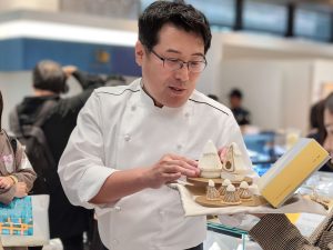 シェフこだわりの飲めるほどトロトロのモンブランソースをぜひ堪能してみて！