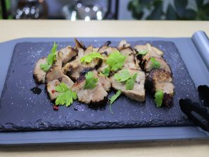 余計な脂は落ちても、旨味はぎゅっと閉じ込めています