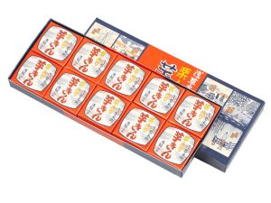 「栗入り芋きん」10個入り 2,160円