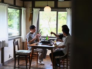 鎌倉のご自宅はビームスジャパンのディレクターらしいこだわりに満ちた一軒家