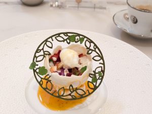 洋梨　アーモンド　ホワイトチョコレート