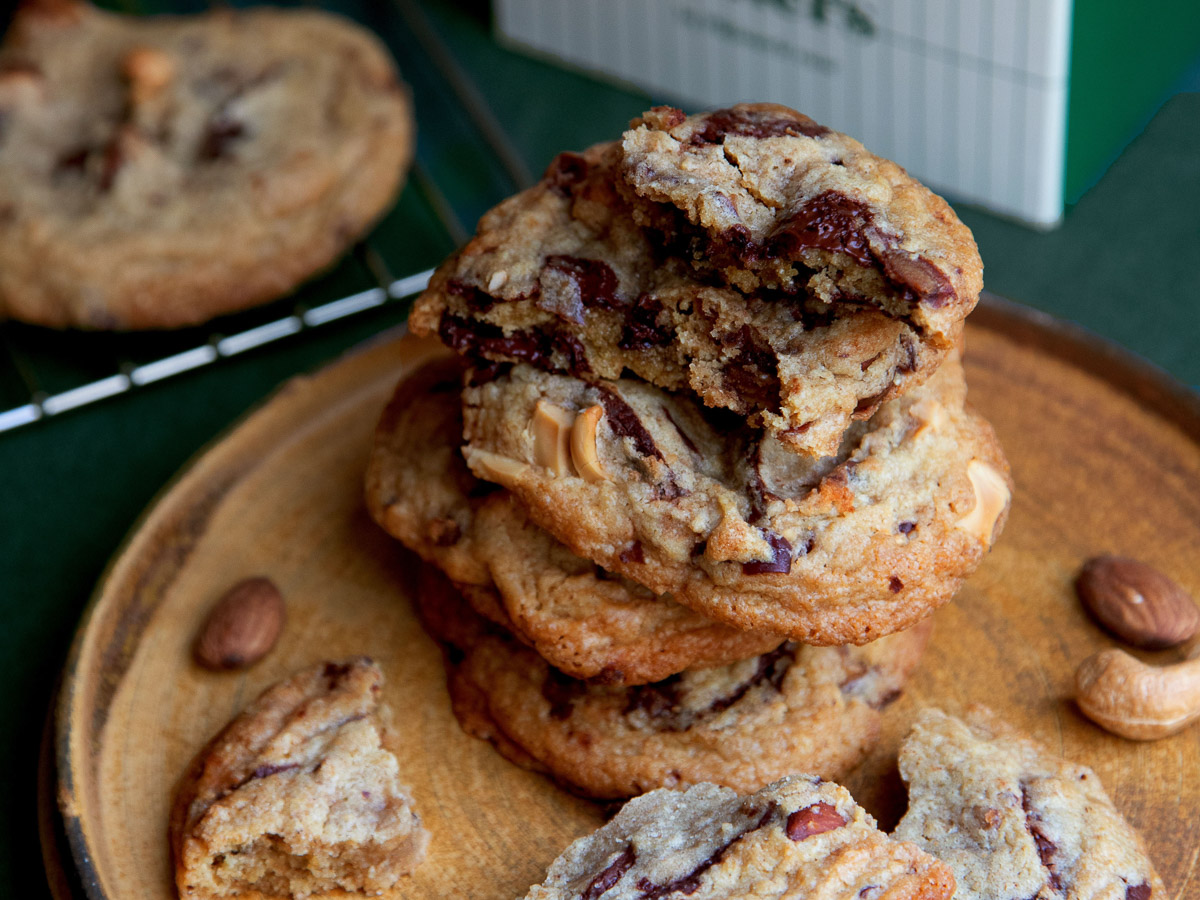 「チャンククッキー（プレーン）」1枚 480円／改札内B1F 銀の鈴エリア