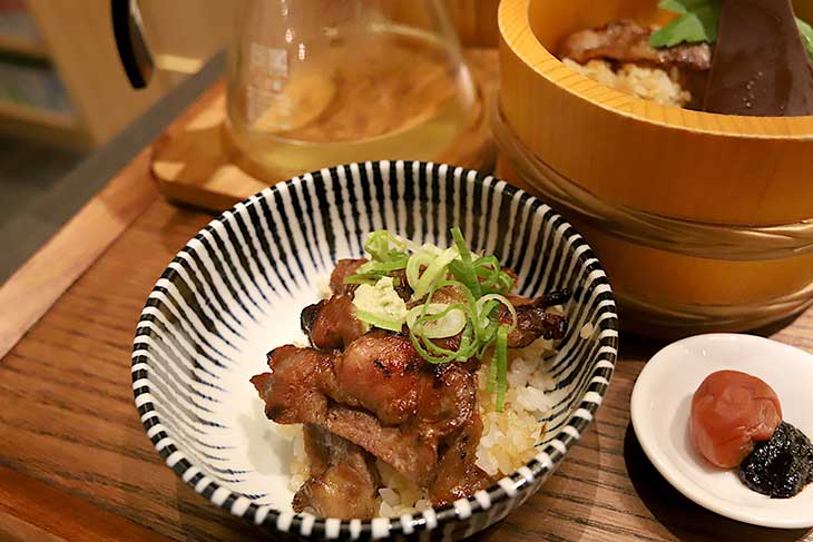 わさびの辛みが豚の旨味と相性バツグン