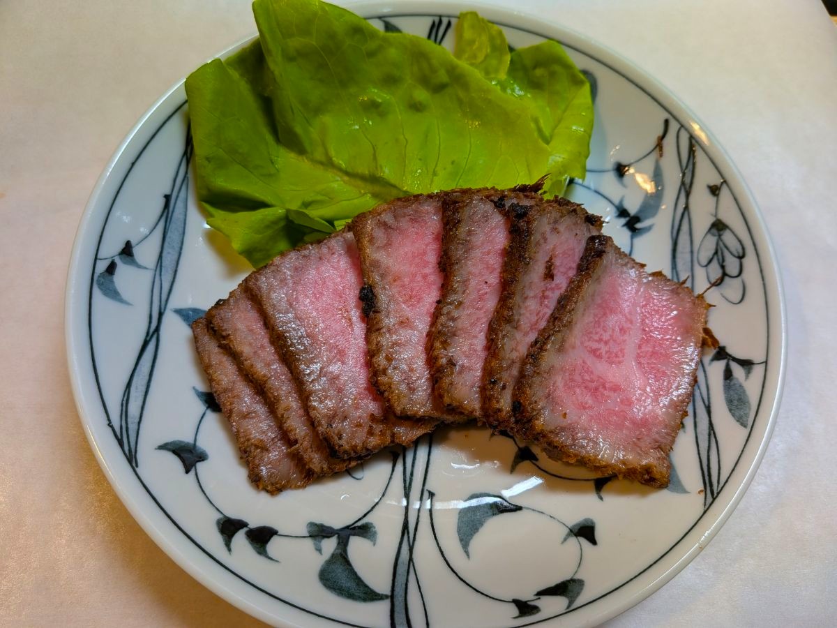 こちらは厚さ0.2㎝のローストビーフ風