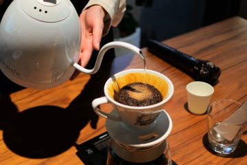 おうちコーヒーをもっとおいしく淹れる方法、教えます！ プロが教える「ハンドドリップの基本」