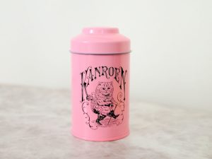 お茶の老舗『甘露園』の可愛いマルコ缶。女性日本茶鑑定士が日本茶の楽しみ方を提案