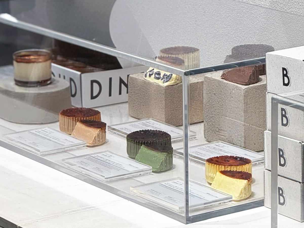 【年末年始のお取り寄せ】スペイン料理の名店が手がける「BLANCA」の絶品バスクチーズケーキとは?