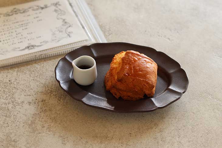 「リッチバタースコーン」500円