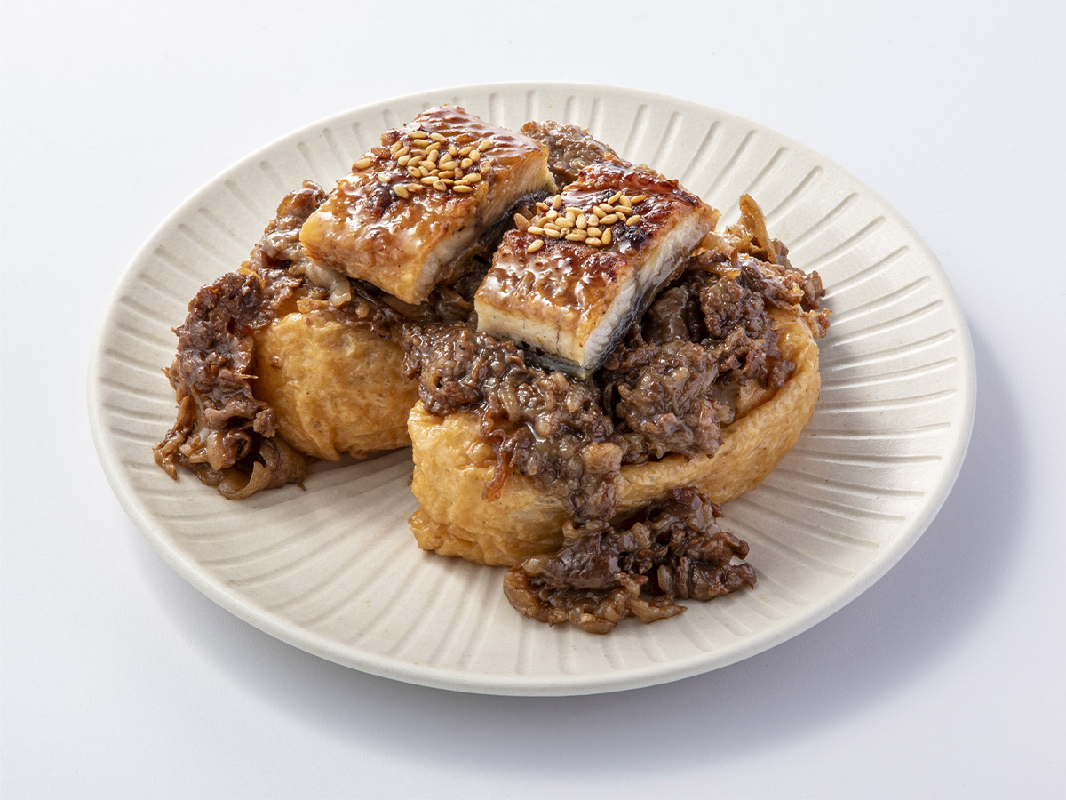 豆狸「盛盛うな牛いなり」2個入 1,512円/改札内B1F スクエア ゼロエリア