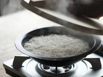 【2025年最新】調理してそのまま食卓へ。どんな直火調理も一台で叶う便利な器「HEGE」が選ばれるワケ