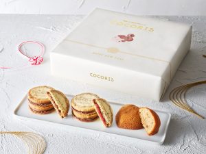 12個入（サンドクッキー・ヘーゼルナッツ×4枚、同・木苺×4枚/フィナンシェ×4個）3,348円