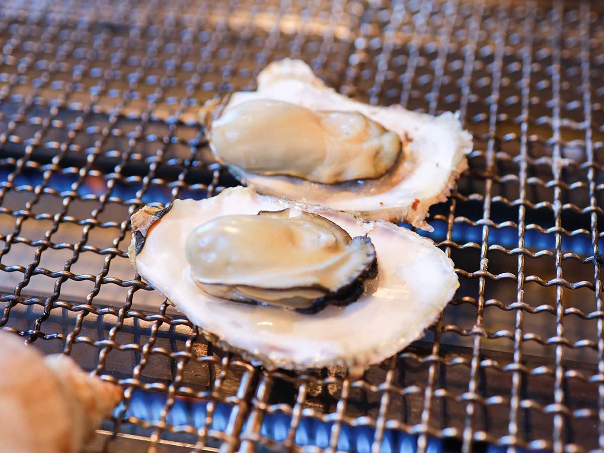 ふっくら熱々でプリっと感がたまらない焼き牡蠣