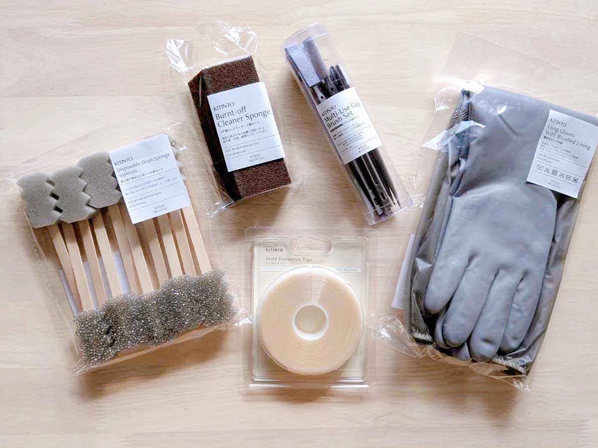 【3COINS】年末大掃除で大活躍！ 頑固な汚れに立ち向かうキッチン掃除グッズ5選