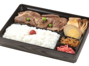 「グランスタ東京 すき焼弁当」2,592円