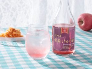 「紫蘇とりんご酢」