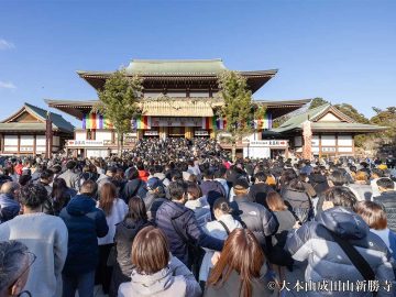 【2026年初詣】成田山新勝寺で新年を祝う食べ歩き！おすすめの「参道グルメ」7選