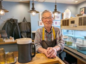 お話好きなご主人と優しい奥様の2人体制