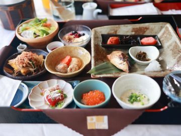 【沖縄ホテルモーニング】隠れ家ヴィラ『オリエンタルヒルズ沖縄』で感動の朝食に出会う