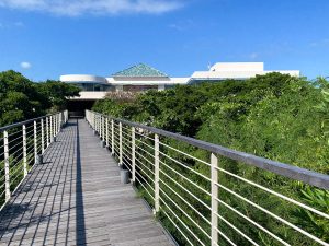 『オリエンタルヒルズ沖縄』