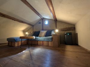 「 みず（水の棟）」のロフト