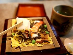 シンプルながら存在感のあるイカ