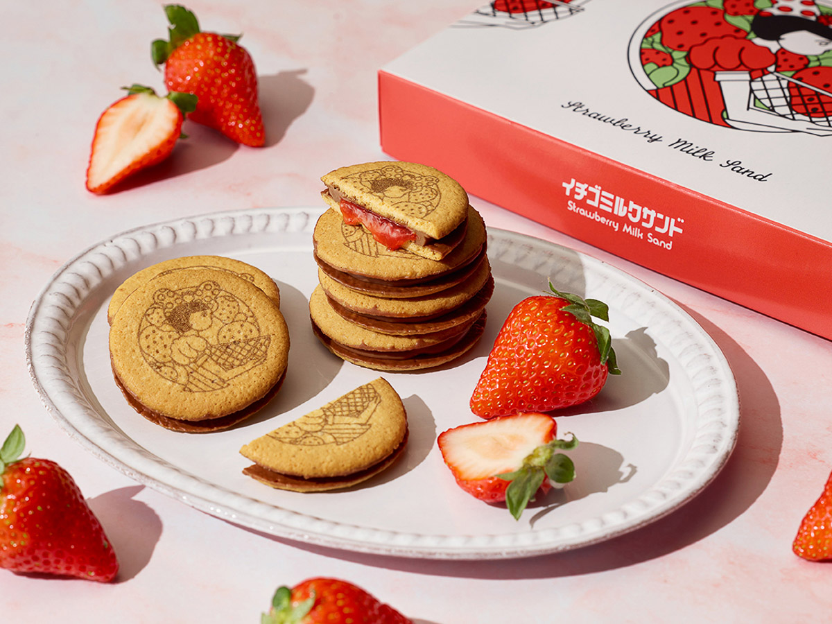 「イチゴミルクサンド」4個入 1,080円