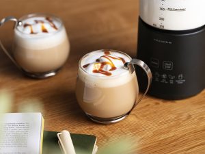 カフェのようなきめ細かいミルクフォームができる