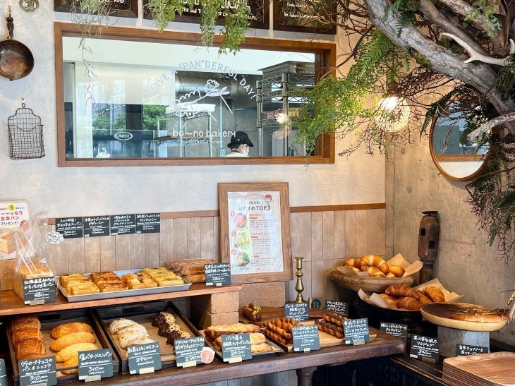 定番はもちろん、さまざまな季節限定商品も