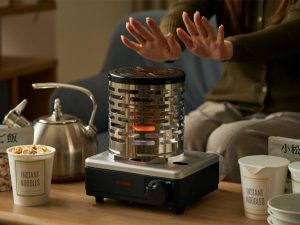 コンロ、ストーブの両スタイルともテーブルに置いて使えるコンパクトさ