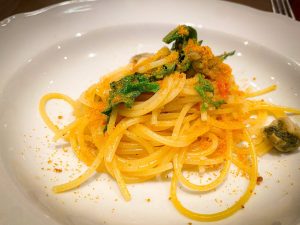 牡蠣と春菊 カラスミのアーリオオーリオ