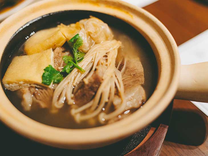 胃に優しい薬膳スープは、食事の締めにもピッタリ。