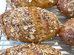 国産小麦を使い、香り豊かで体にもやさしいお食事パン