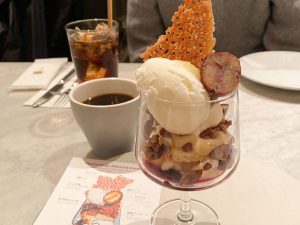 ※パフェは取材当時のもの。現在は内容が異なる場合があります。