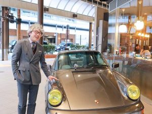 お店の前にクラシックカーが停まっていることが、宇瀬さん出勤の目印