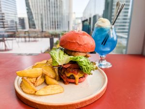 「タチコマバーガー」