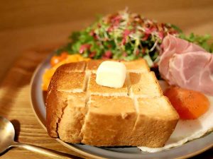 トーストは厚ければ厚い方がいいという関西人の好みにもピッタリ