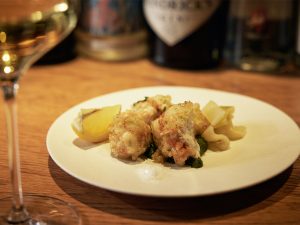 外はカリッ、中身はとろりとクリーミーな「白子のフリット」