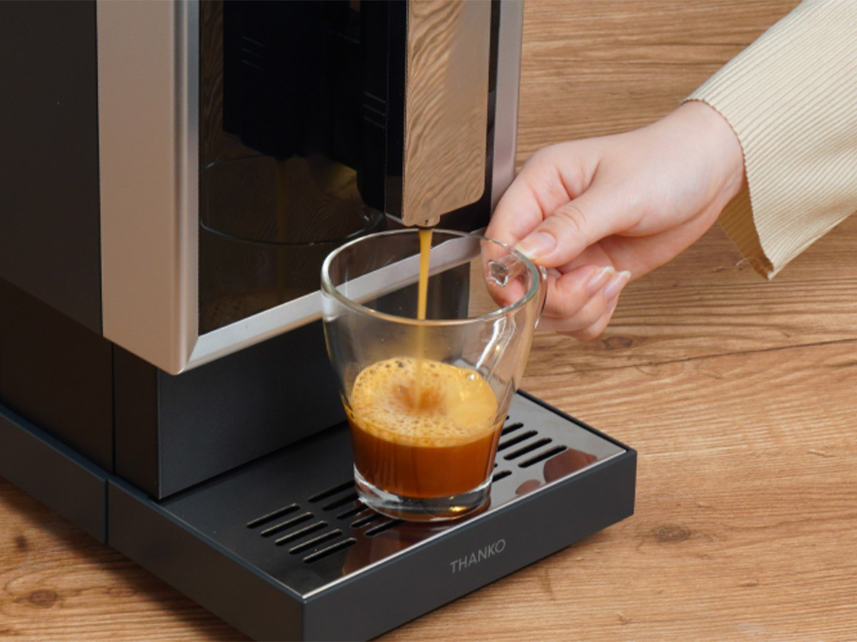 約40秒で一杯分を抽出し、連続での抽出にも対応