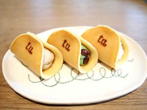 宇治抹茶410円＋プレーンバニラ378円＋ラムレーズン378円