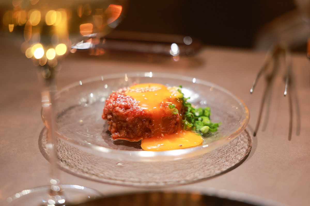 「和牛ユッケ」